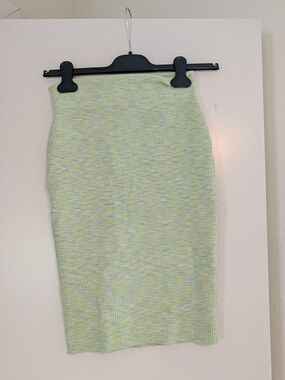 Express Pastel Green Ribbed Pencil Skirt